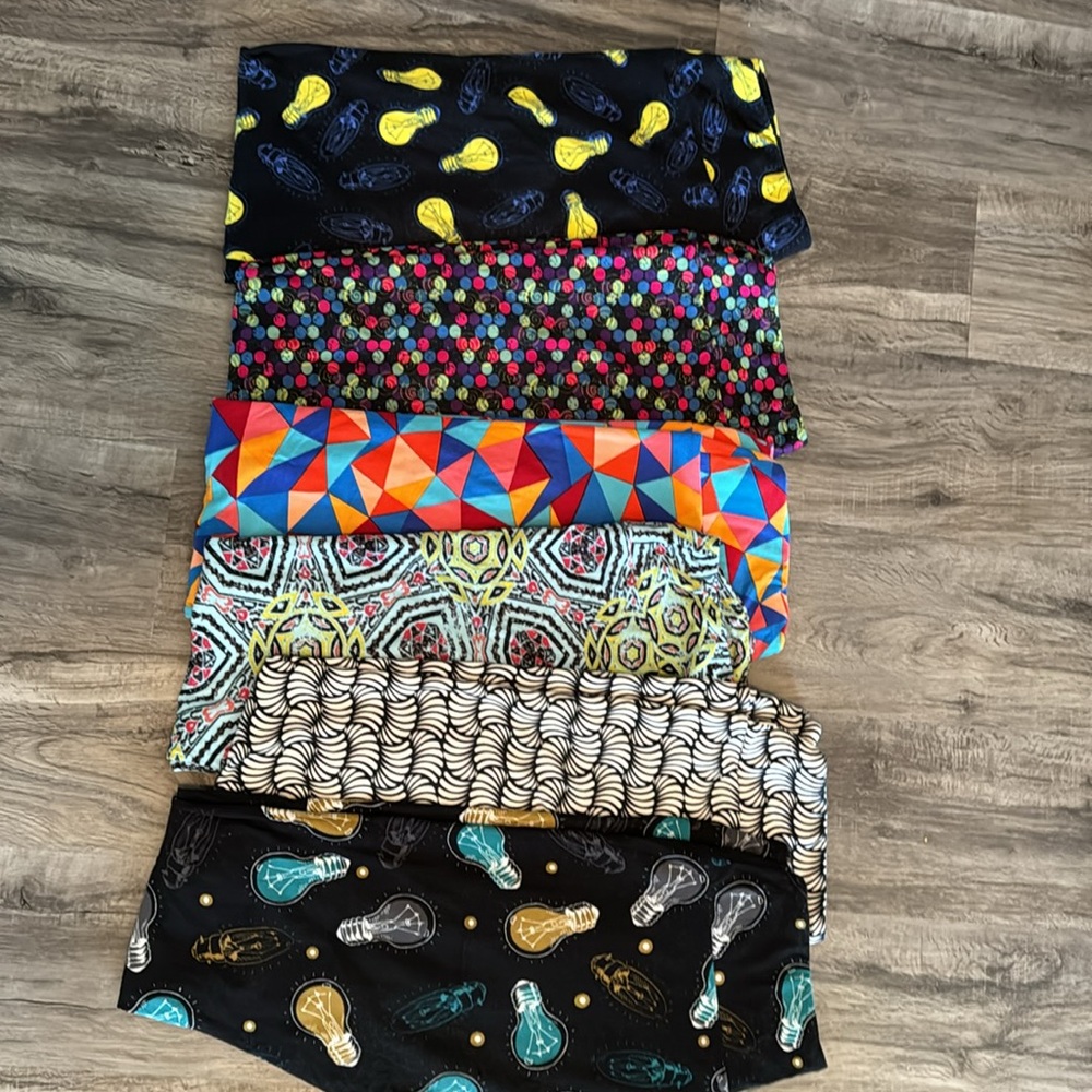 LuLaRoe Tall & Curvy leggings lot